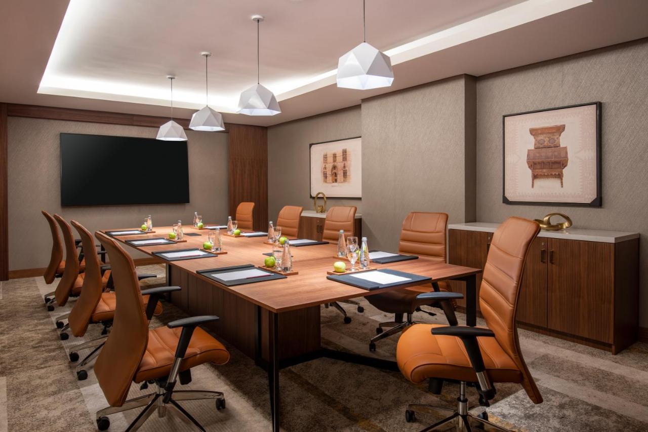 Swissotel Living Dżedda Zewnętrze zdjęcie Boardroom at The Westin