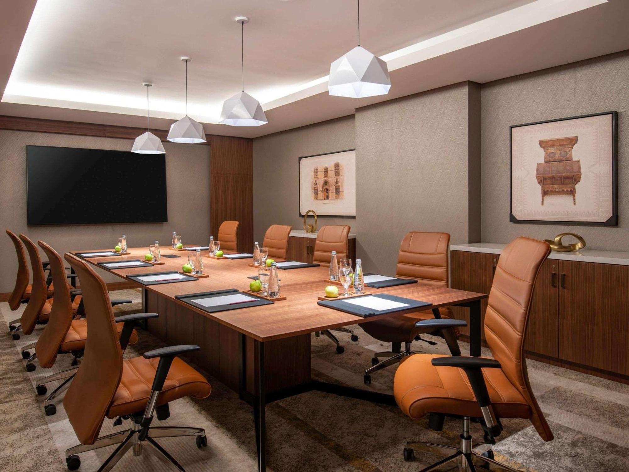 Swissotel Living Dżedda Zewnętrze zdjęcie Boardroom at The Westin