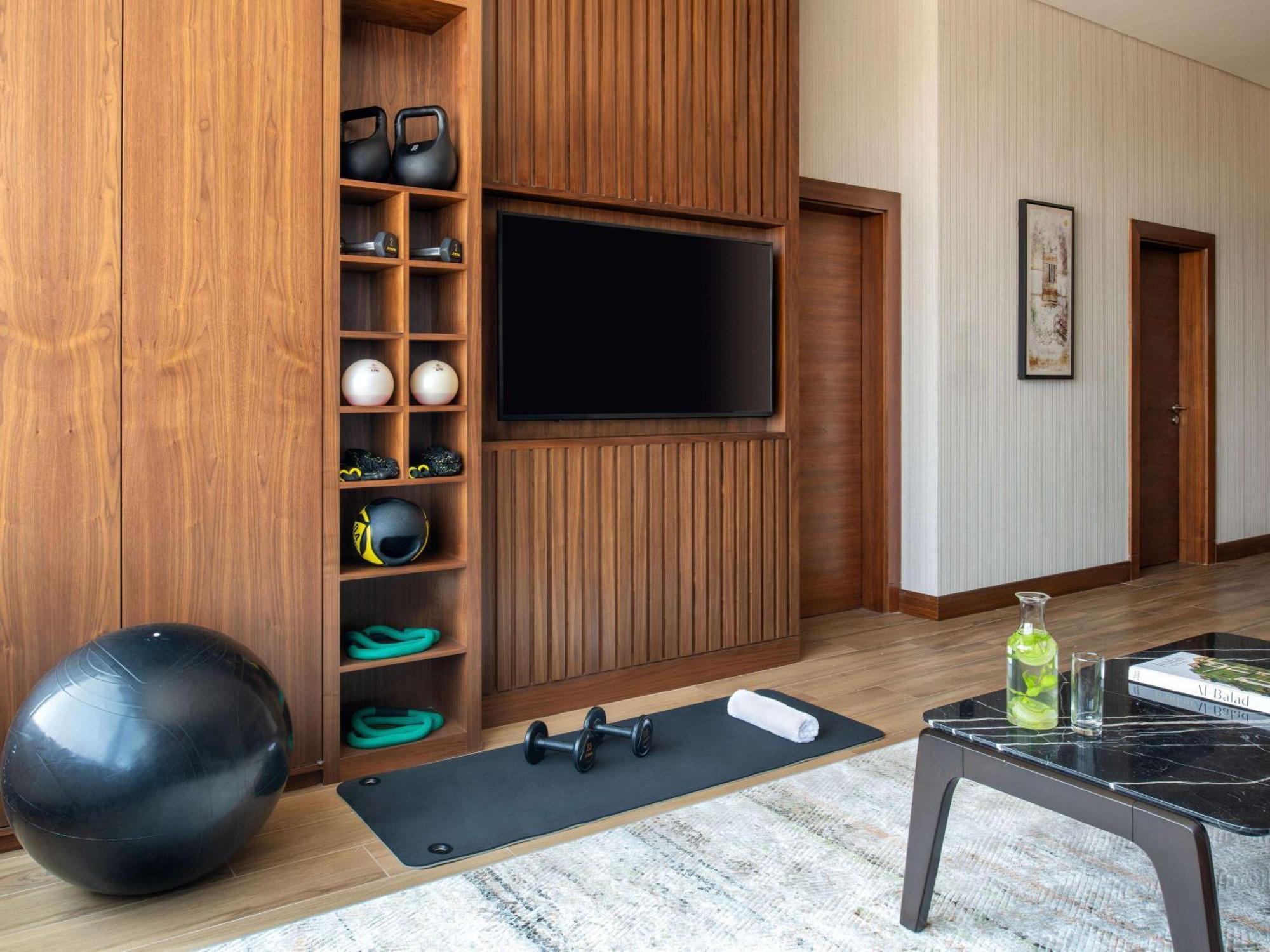 Swissotel Living Dżedda Zewnętrze zdjęcie The gym at the 100 Queen's Gate